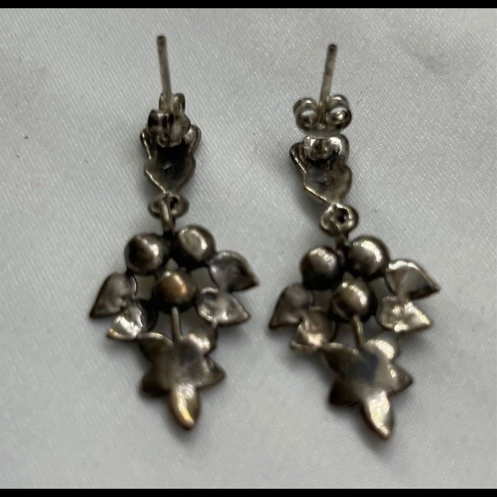 Vintage Pearl & Silver Earrings - Picture 3 of 3
